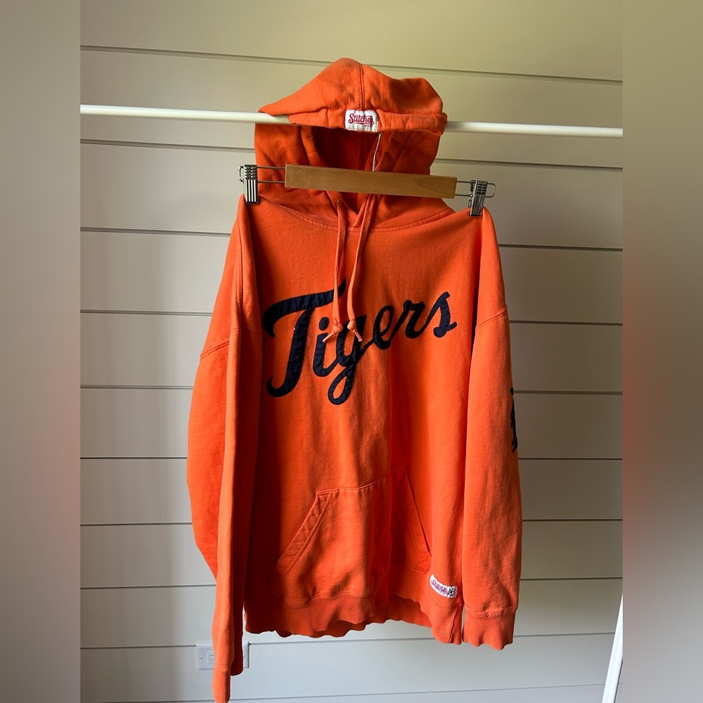 Stitches Tigers Hoodie Men’s X LARGE Orange